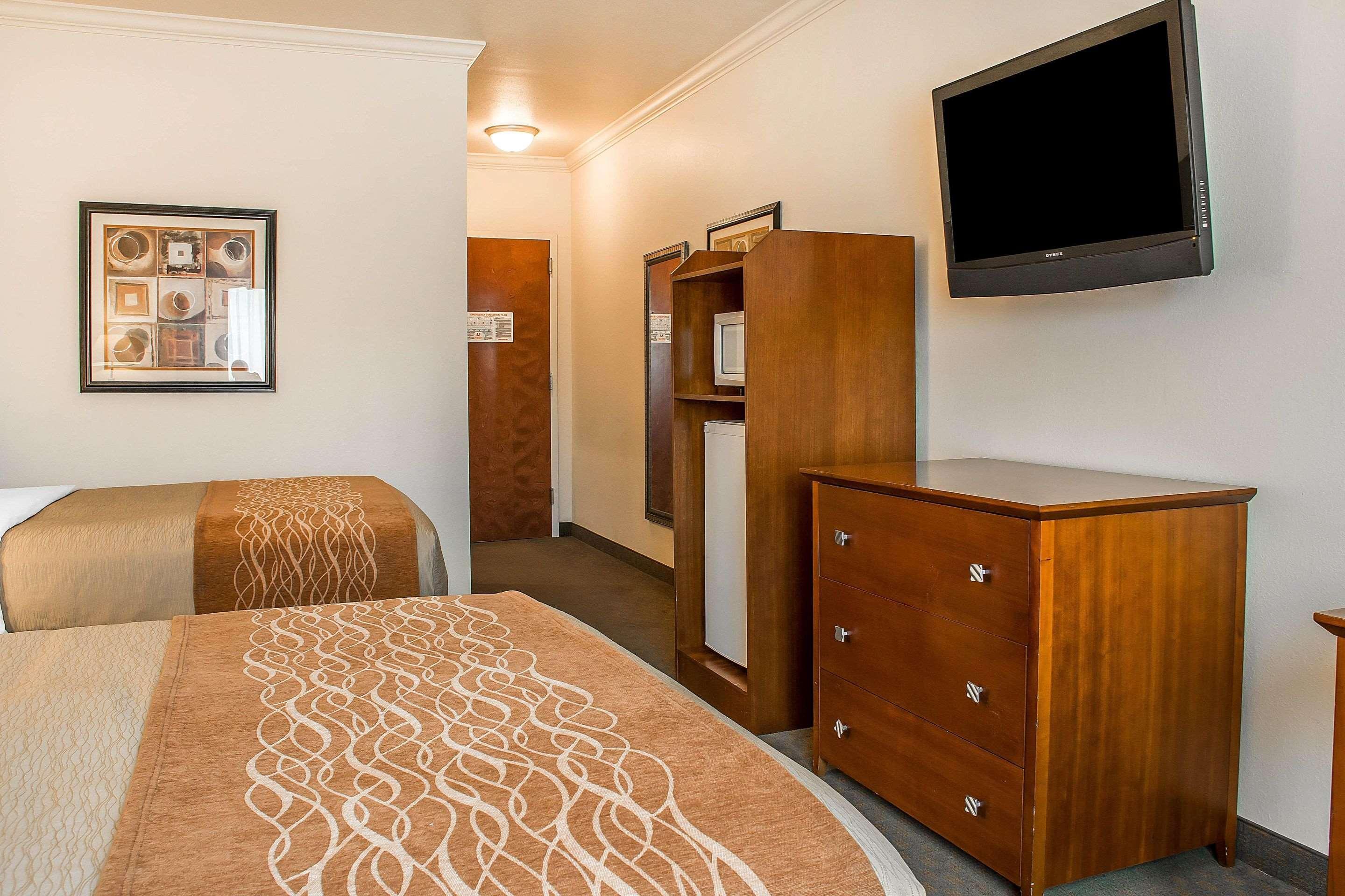 Comfort Inn Near University Huntsville Buitenkant foto