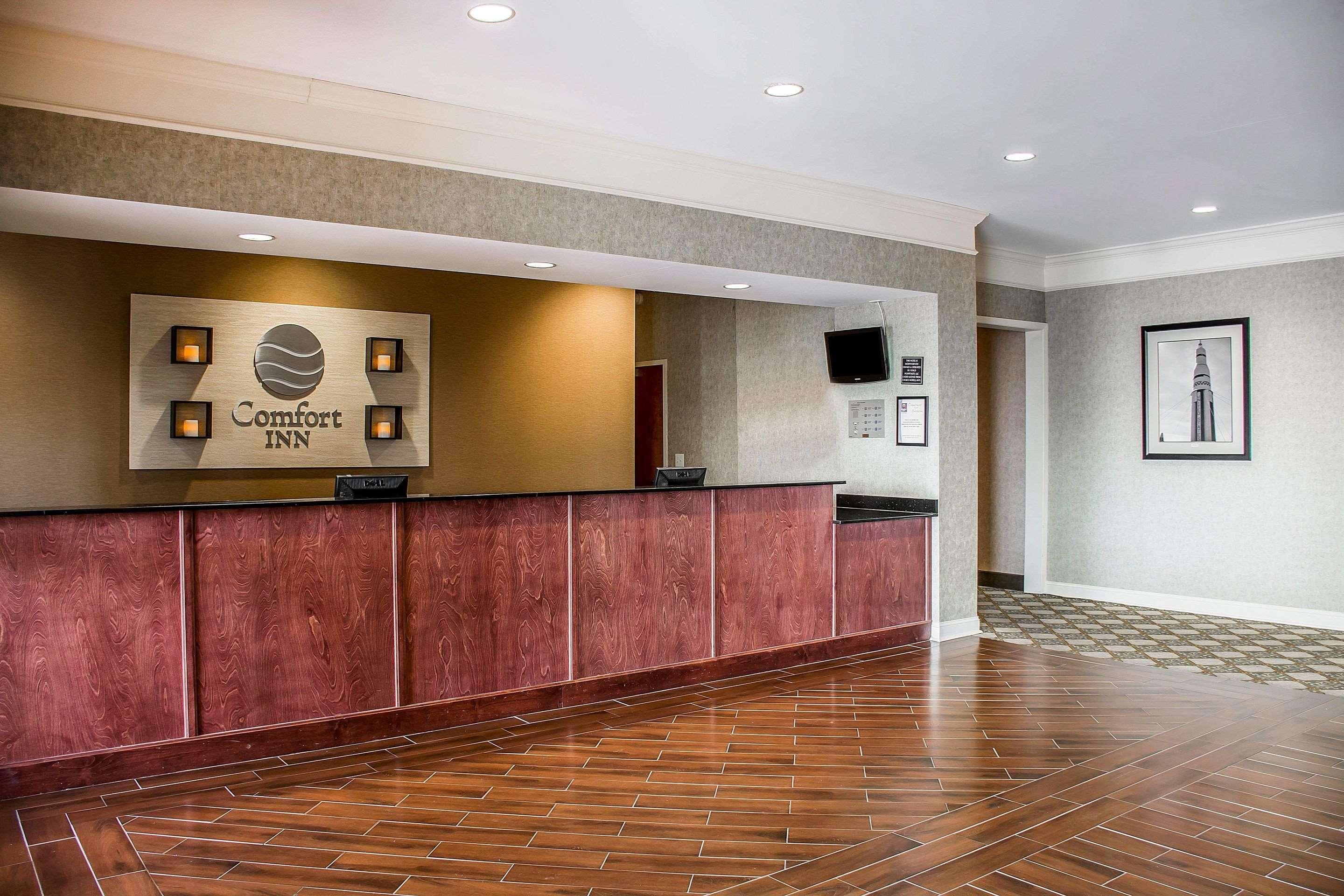 Comfort Inn Near University Huntsville Buitenkant foto
